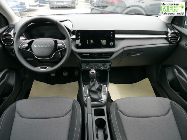 Skoda Fabia Selection 1.0 TSI *LED*PDC-HI*SMARTLINK*SHZ*BLUETOOTH*FRONT-ASSIST 