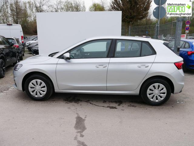 Skoda Fabia Selection 1.0 TSI *LED*PDC-HI*SMARTLINK*SHZ*BLUETOOTH*FRONT-ASSIST 