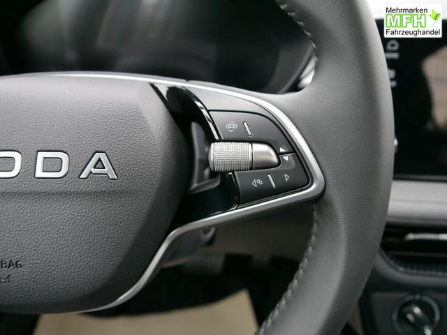 Skoda Fabia Selection 1.0 TSI DSG*NAVI-&Uuml;BER-SMARTLINK*LED*PDC-HI*SHZ*DAB*KLIMA 