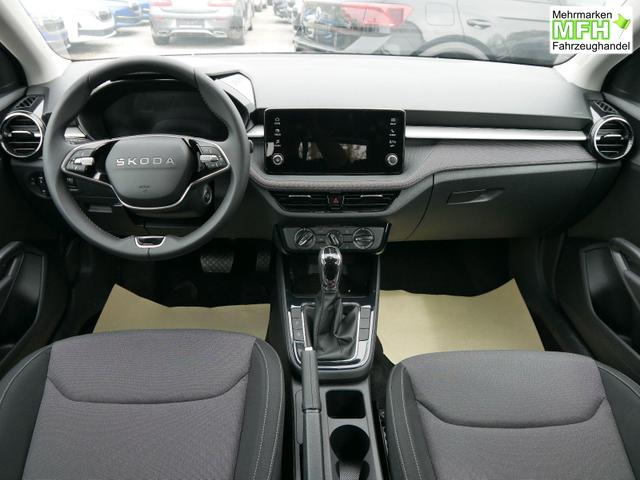 Skoda Fabia Selection 1.0 TSI DSG*NAVI-&Uuml;BER-SMARTLINK*LED*PDC-HI*SHZ*DAB*KLIMA 