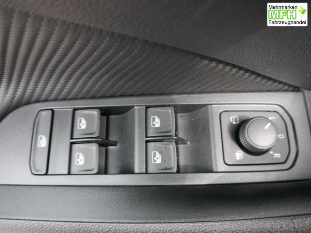 Skoda Kamiq Monte Carlo 1,5 TSI DSG*AHK-SCHWENKBAR*PDC-HINTEN*KAMERA*SHZ*KESSY*LENKRADHEIZUNG* 