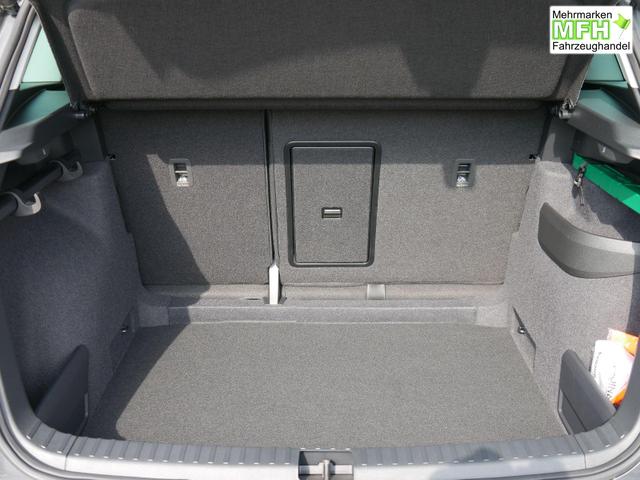 Skoda Karoq 130 Jahre 1,5 TSI DSG*TEMPOMAT*KESSY*LENKRADHEIZUNG*SMARTLINK*PDC-HINTEN* 