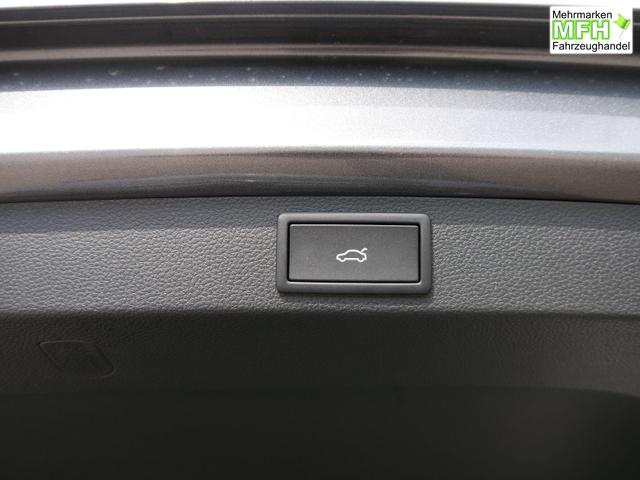 Skoda Karoq 130 Jahre 1,5 TSI DSG*TEMPOMAT*KESSY*LENKRADHEIZUNG*SMARTLINK*PDC-HINTEN* 