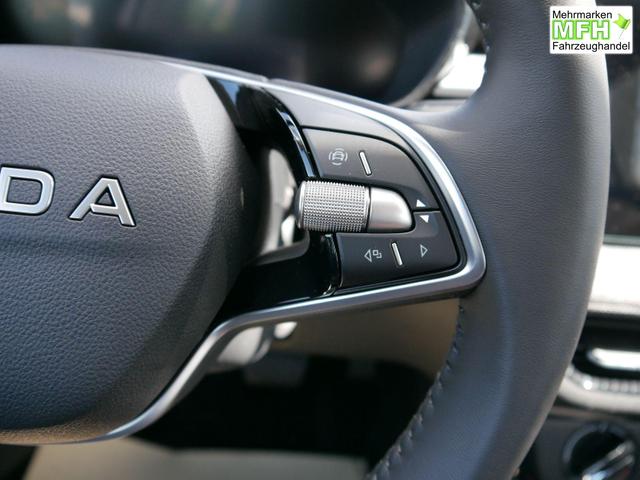 Skoda Fabia Selection 1.0 TSI DSG*NAVI-&Uuml;BER-SMARTLINK*LED*PDC-HI*SHZ*DAB*KLIMA 