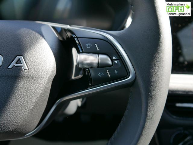 Skoda Fabia Selection 1.0 TSI *NAVI-&Uuml;BER-SMARTLINK*PDC-HI*LED*SHZ*KLIMA*RADIO 