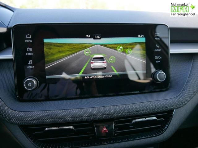 Skoda Fabia Selection 1.0 TSI DSG*NAVI-&Uuml;BER-SMARTLINK*LED*PDC-HI*SHZ*DAB*KLIMA 