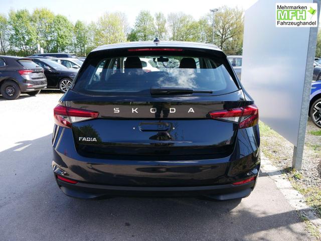 Skoda Fabia Selection 1.0 TSI *LED*PDC-HI*SMARTLINK*SHZ*BLUETOOTH*FRONT-ASSIST 
