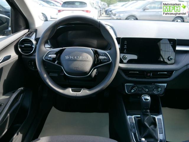 Skoda Fabia Selection 1.0 TSI *LED*PDC-HI*SMARTLINK*SHZ*BLUETOOTH*FRONT-ASSIST 