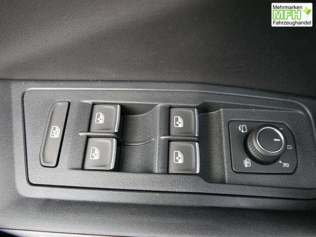 Volkswagen T-Roc Style 1,5 TSI DSG*AHK*ACC*MATRIX-LED*SHZ*PDC*KAMERA*TEMPOMAT*19-ZOLL 