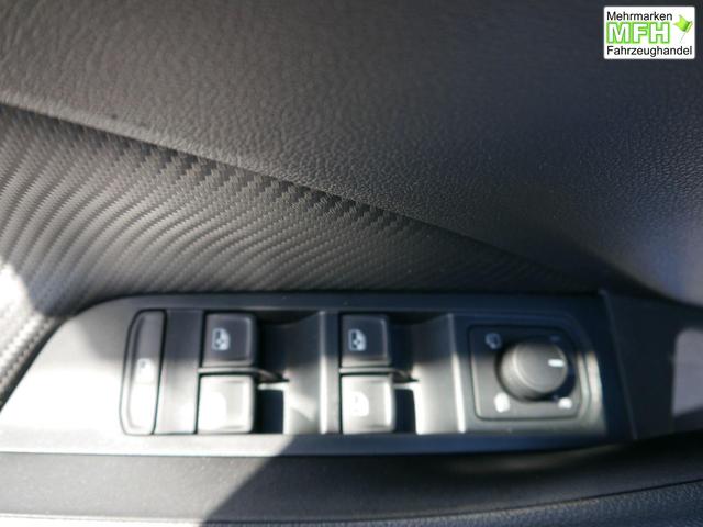 Skoda Kamiq Monte Carlo 1,5 TSI DSG *AHK-SCHWENKBAR*PDC-HINTEN*KAMERA*SHZ*KESSY*LENKRADHEIZUNG* 