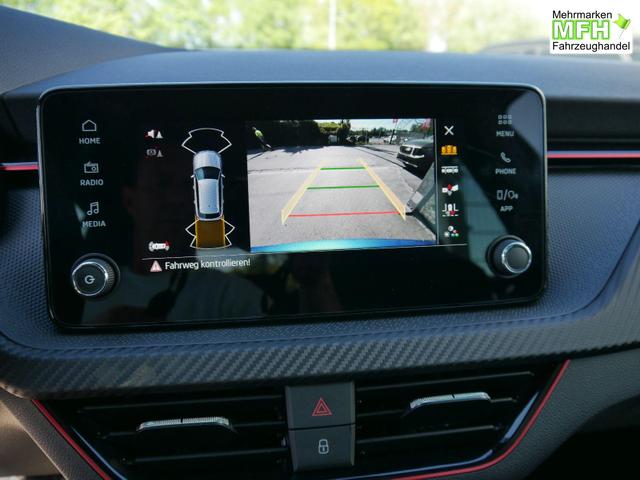 Skoda Kamiq Monte Carlo 1,5 TSI DSG *AHK-SCHWENKBAR*PDC-HINTEN*KAMERA*SHZ*KESSY*LENKRADHEIZUNG* 