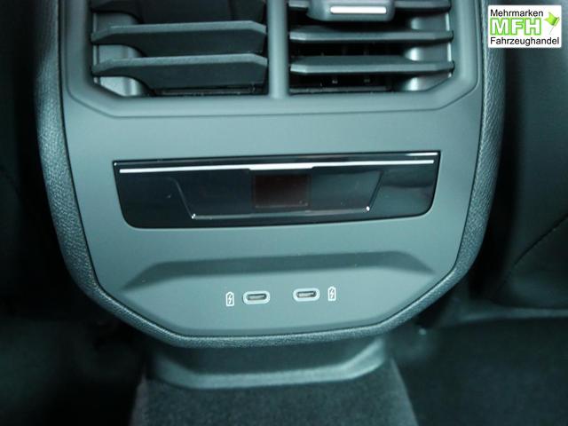 Seat Leon Sportstourer FR 2.0 TDI Kombi DSG*NAVI*TEMPOMAT*KAMERA*KEYLESS-GO*VIRTUAL COCKPIT* 