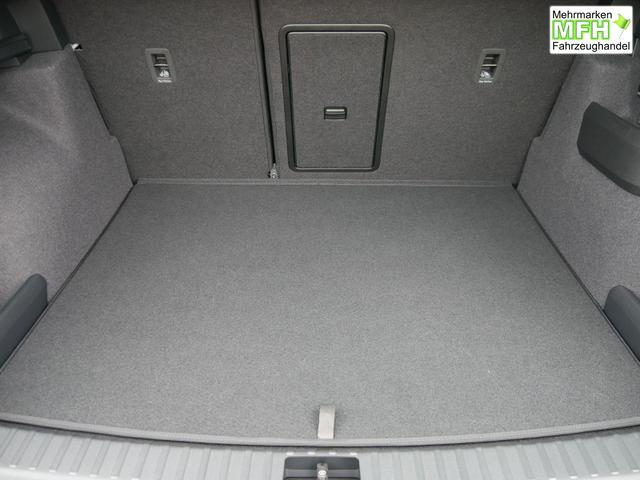 Skoda Karoq Sportline 2.0 TDI 4x4 DSG*AHK-SCHWENKBAR*ACC*PDC-HI*LED*SHZ*TEMPOMAT*KLIMA 