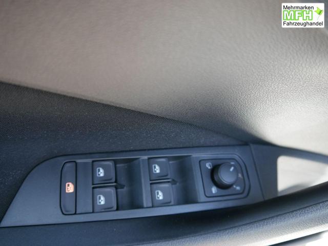 Skoda Kamiq Selection 1.0 TSI DSG*PDC-HINTEN*TEMPOMAT*SMARTLINK*SHZ*LED*KLIMAAUTOMATIK* 