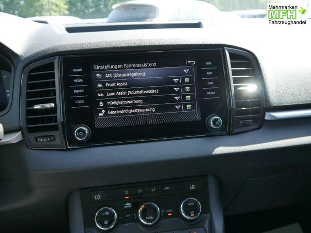Skoda Karoq Selection 1.5 TSI DSG*ACC*PDC*KAMERA*TEMPOMAT*LED*SMARTLINK*KLIMA*RADIO*17-ZOLL 