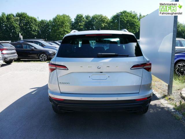 Skoda Karoq Selection 1.5 TSI DSG*ACC*PDC*KAMERA*TEMPOMAT*LED*SMARTLINK*KLIMA*RADIO*17-ZOLL 