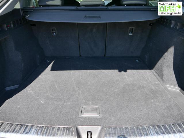 Audi Q5 Sportback quattro S tronic*AHK-SCHWENKBAR*NAVI*PDC*KAMERA*LED*TEMPOMAT*SHZ* 