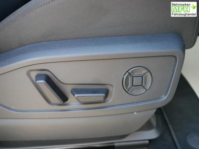 Audi Q5 Sportback quattro S tronic*AHK-SCHWENKBAR*NAVI*PDC*KAMERA*LED*TEMPOMAT*SHZ* 