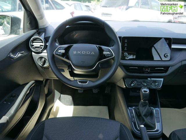 Skoda Fabia Selection 1.0 TSI *NAVI-&Uuml;BER-SMARTLINK*PDC-HI*LED*SHZ*KLIMA*RADIO 