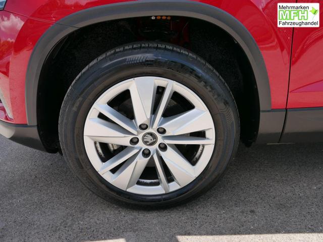 Skoda Karoq Selection 1.5 TSI DSG*ACC*PDC*KAMERA*TEMPOMAT*LED*SMARTLINK*KLIMA*RADIO*17-ZOLL 