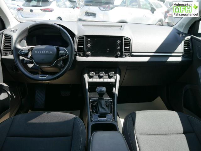 Skoda Karoq Selection 1.5 TSI DSG*ACC*PDC*KAMERA*TEMPOMAT*LED*SMARTLINK*KLIMA*RADIO*17-ZOLL 