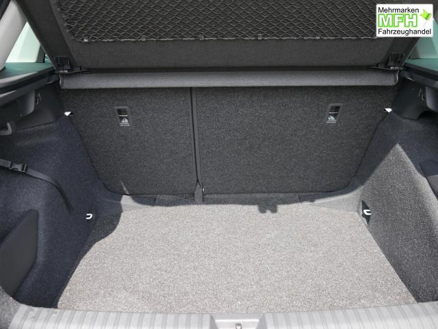 Skoda Kamiq Selection 1.0 TSI DSG*AHK-SCHWENKBAR*TEMPOMAT*PDC-HINTEN*KEYLESS-GO*SHZ* 