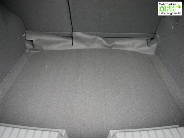 Dacia Duster Expression TCe 130*SMARTLINK*TEMPOMAT*LED*PDC-KAMERA*SHZ*KLIMA*17-ZOLL 