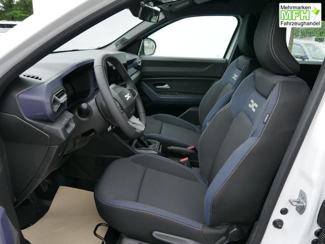 Dacia Duster Expression 3 TCe 4x2*NAVI-&Uuml;BER-SMARTLINK*AHK*PDC-KAMERA*LED*SHZ*17-ZOLL 