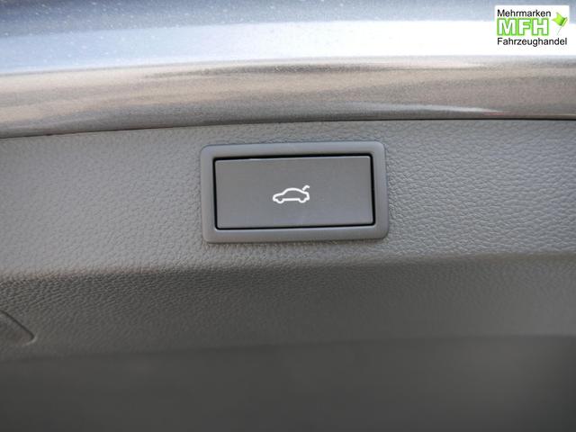 Skoda Karoq Sportline 2.0 TSI 4x4 DSG DSG*ACC*AHK-SCHWENKBAR*PDC-HINTEN*KESSY*LENKRADHEIZUNG* 