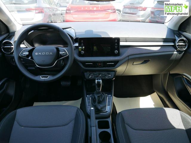 Skoda Fabia Selection 1.0 TSI DSG*NAVI-&Uuml;BER-SMARTLINK*LED*PDC-HI*SHZ*DAB*KLIMA 