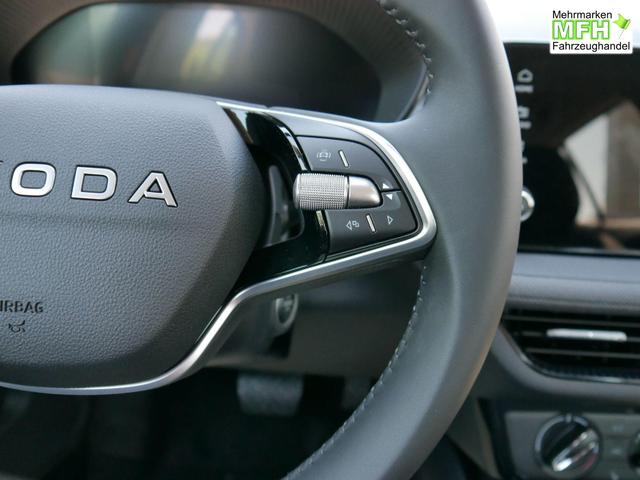 Skoda Fabia Selection 1.0 TSI DSG*NAVI-&Uuml;BER-SMARTLINK*LED*PDC-HI*SHZ*DAB*KLIMA 