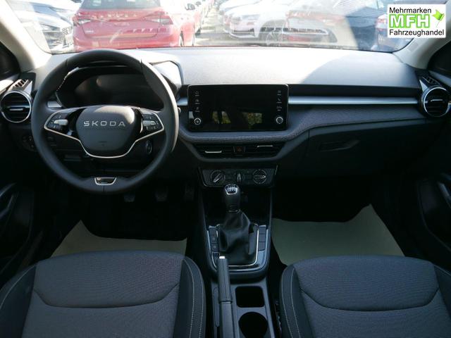 Skoda Fabia Selection 1.0 TSI *NAVI-&Uuml;BER-SMARTLINK*PDC-HI*LED*SHZ*KLIMA*RADIO 