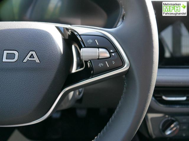 Skoda Fabia Selection 1.0 TSI *NAVI-&Uuml;BER-SMARTLINK*PDC-HI*LED*SHZ*KLIMA*RADIO 
