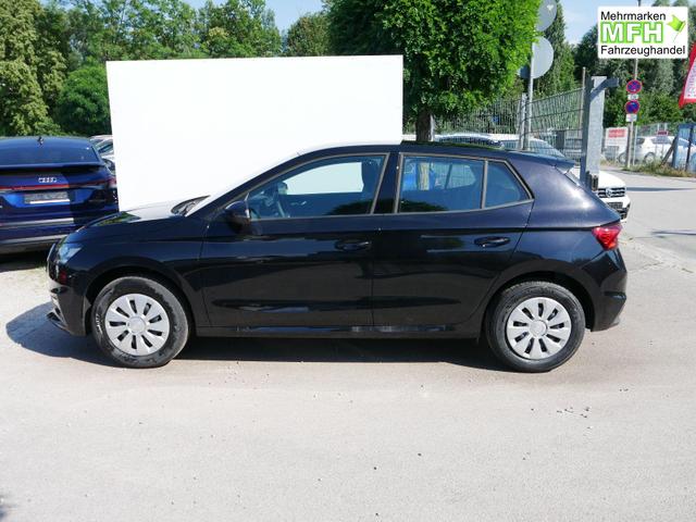 Skoda Fabia Selection 1.0 TSI *NAVI-&Uuml;BER-SMARTLINK*PDC-HI*LED*SHZ*KLIMA*RADIO 