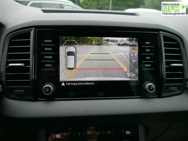 Skoda Karoq Selection 1.5 TSI DSG*ACC*PDC*KAMERA*TEMPOMAT*LED*SMARTLINK*KLIMA*RADIO*17-ZOLL 