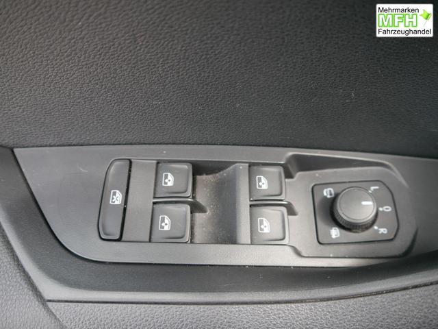 Skoda Karoq Selection 1.5 TSI DSG*ACC*PDC*KAMERA*TEMPOMAT*LED*SMARTLINK*KLIMA*RADIO*17-ZOLL 