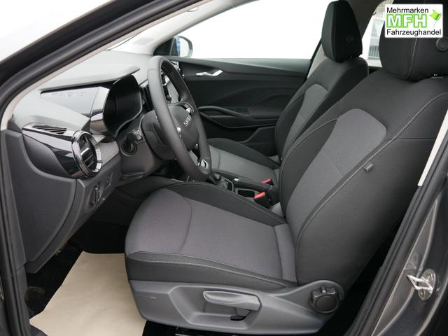 Skoda Fabia Selection 1.0 TSI DSG*NAVI-&Uuml;BER-SMARTLINK*LED*PDC-HI*SHZ*DAB*KLIMA 
