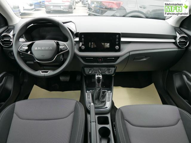 Skoda Fabia Selection 1.0 TSI DSG*NAVI-&Uuml;BER-SMARTLINK*LED*PDC-HI*SHZ*DAB*KLIMA 