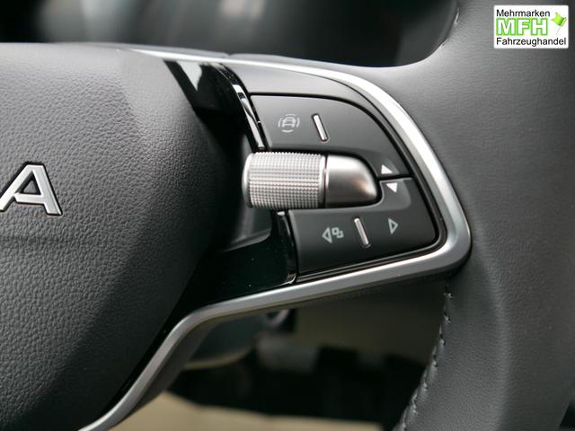 Skoda Fabia Selection 1.0 TSI DSG*NAVI-&Uuml;BER-SMARTLINK*LED*PDC-HI*SHZ*DAB*KLIMA 