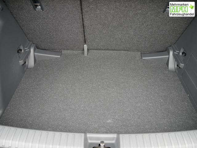 Skoda Fabia Selection 1.0 TSI DSG*NAVI-&Uuml;BER-SMARTLINK*LED*PDC-HI*SHZ*DAB*KLIMA 