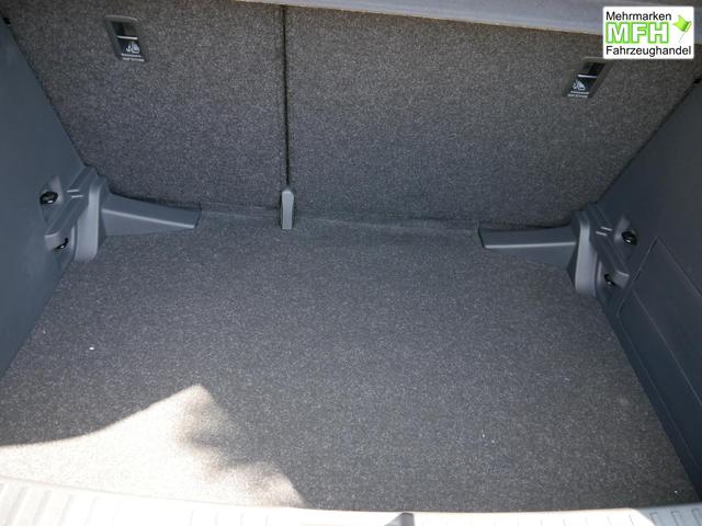 Skoda Fabia Selection 1.0 TSI DSG*NAVI-&Uuml;BER-SMARTLINK*LED*PDC-HI*SHZ*DAB*KLIMA 