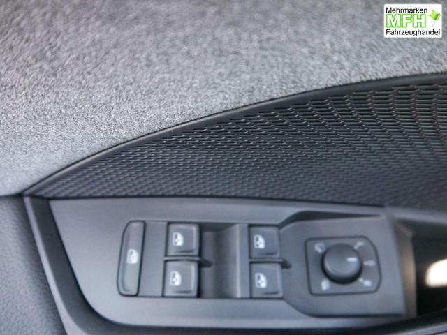 Skoda Octavia Combi Selection 2.0 TDI DSG*AHK-SCHWENKBAR*ACC*LED*PDC*SHZ*SMARTLINK 