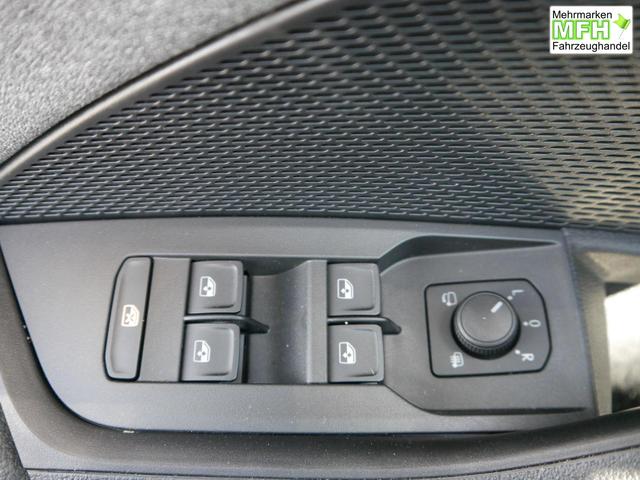 Skoda Octavia Combi Selection 1.5 TSI mHEV DSG*AHK-SCHW*ACC*PDC*LED*SHZ*SMARTLINK*KLIMA 
