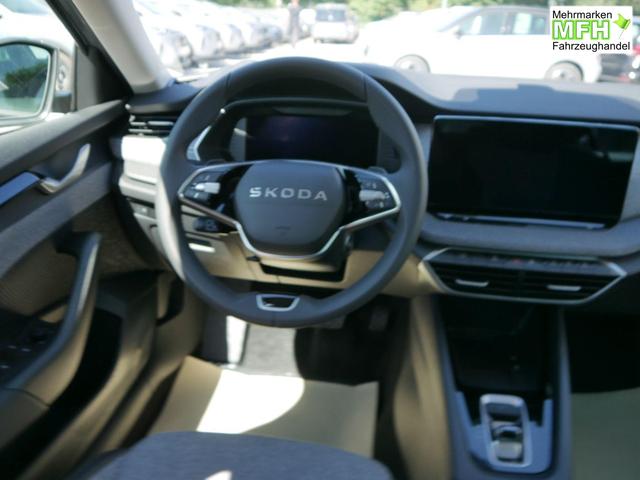 Skoda Octavia Combi Selection 2.0 TDI DSG*AHK-SCHWENKBAR*ACC*LED*PDC*SHZ*SMARTLINK 