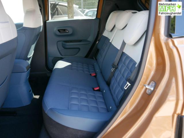 Fiat Grande Panda BUSINESS EDITION HYBRID 1.2*NAVI*PDC*KAMERA*LED*SHZ*TEMPOMAT*KLIMA*17-ZOLL 