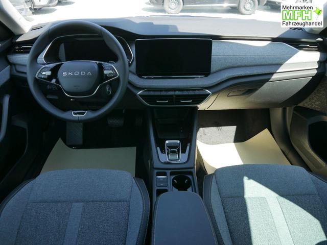 Skoda Octavia Combi Selection 1.5 TSI mHEV DSG*AHK-SCHW*ACC*PDC*LED*SHZ*SMARTLINK*KLIMA 