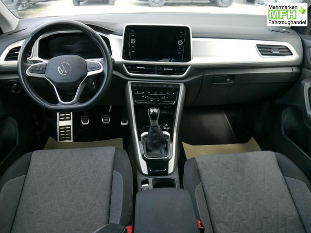 Volkswagen T-Roc move 1.0 TSI Move*NAVI*PDC*LED*KLIMA*SHZ*SMARTLINK*PARKENKASSISTENT*17-ZOLL 