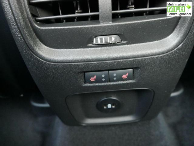 Ford Kuga Style Titanium 1,5 EcoBoost DSG*AHK*PDC*KAMERA*LED*SHZ*TEMPOMAT*KLIMA*17-ZOLL 