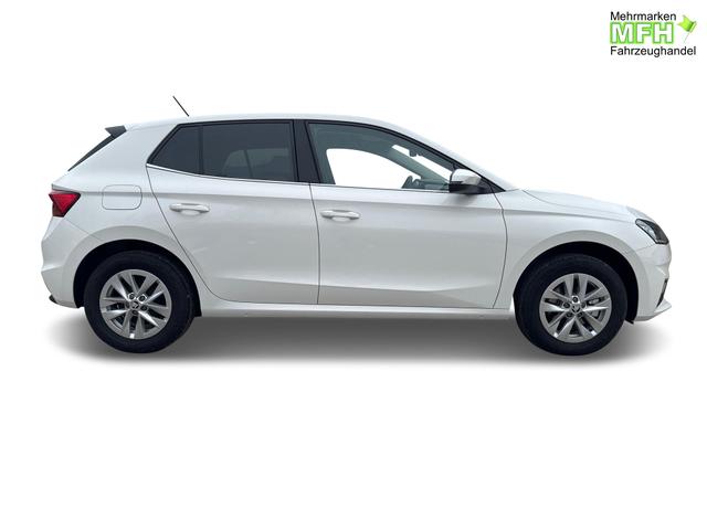 Beispielbilder, ggf. teilweise mit Sonderausstattung