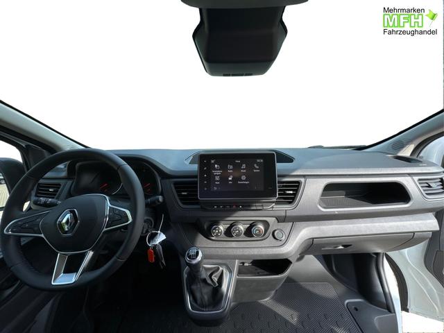 Renault / Trafic / / / / 